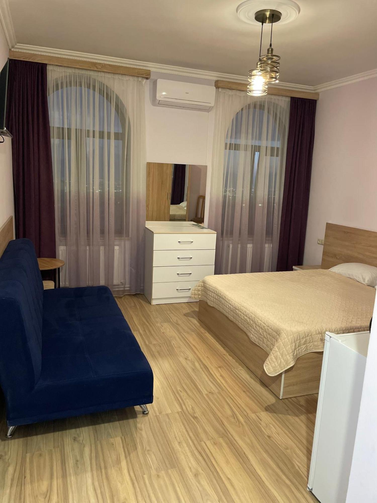 Decca Hotel Yerevan Exterior foto